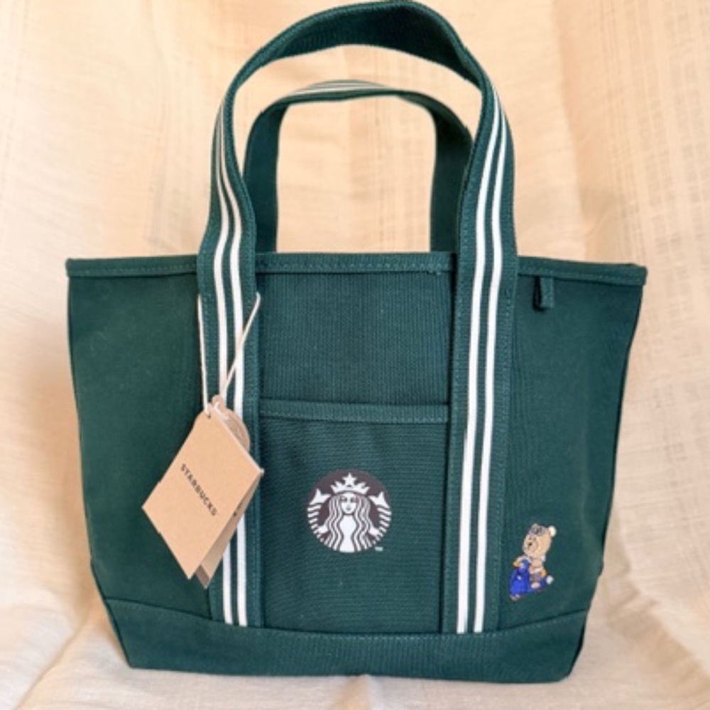 Starbucks Taiwan Exclusive Tote bag - Green Canvas Embroidered Bear Detail NWT